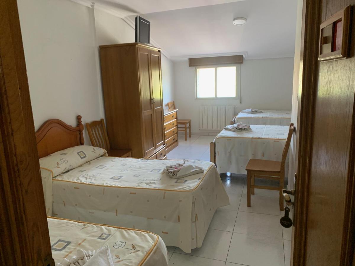 Hostal Sequeiros San Ciprián de Viñas المظهر الخارجي الصورة