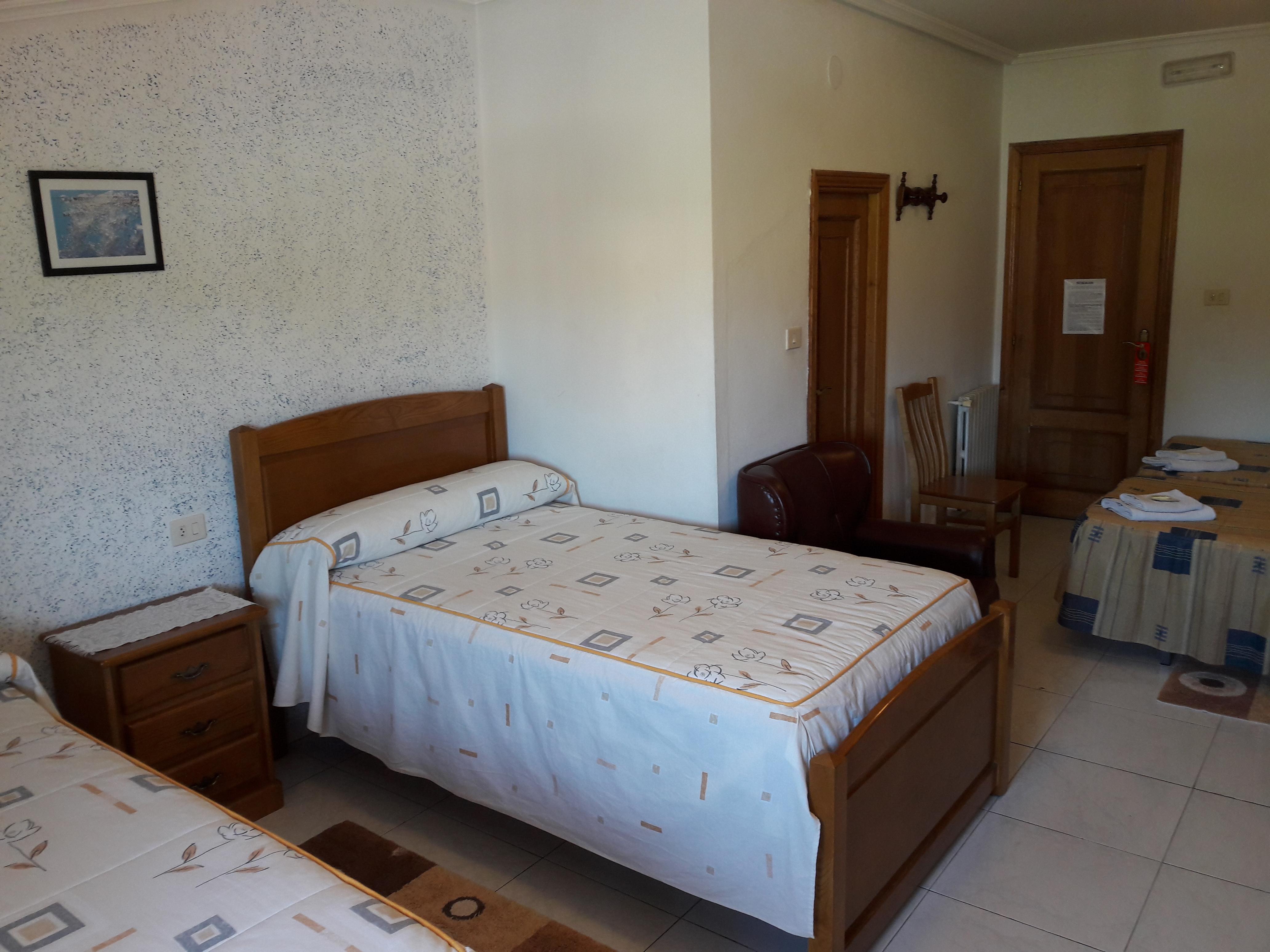 Hostal Sequeiros San Ciprián de Viñas المظهر الخارجي الصورة
