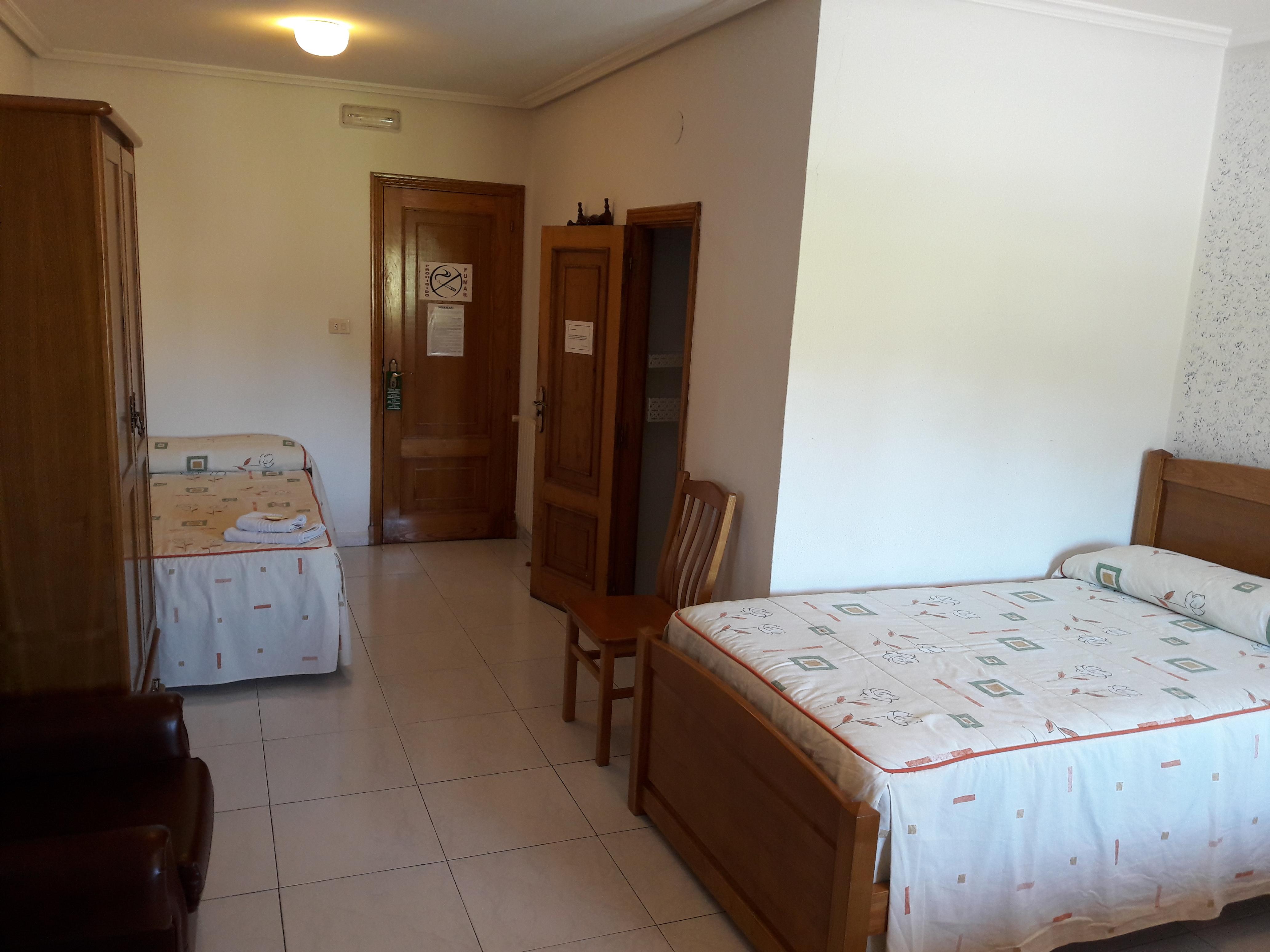Hostal Sequeiros San Ciprián de Viñas المظهر الخارجي الصورة