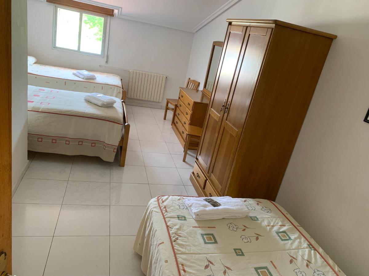 Hostal Sequeiros San Ciprián de Viñas المظهر الخارجي الصورة