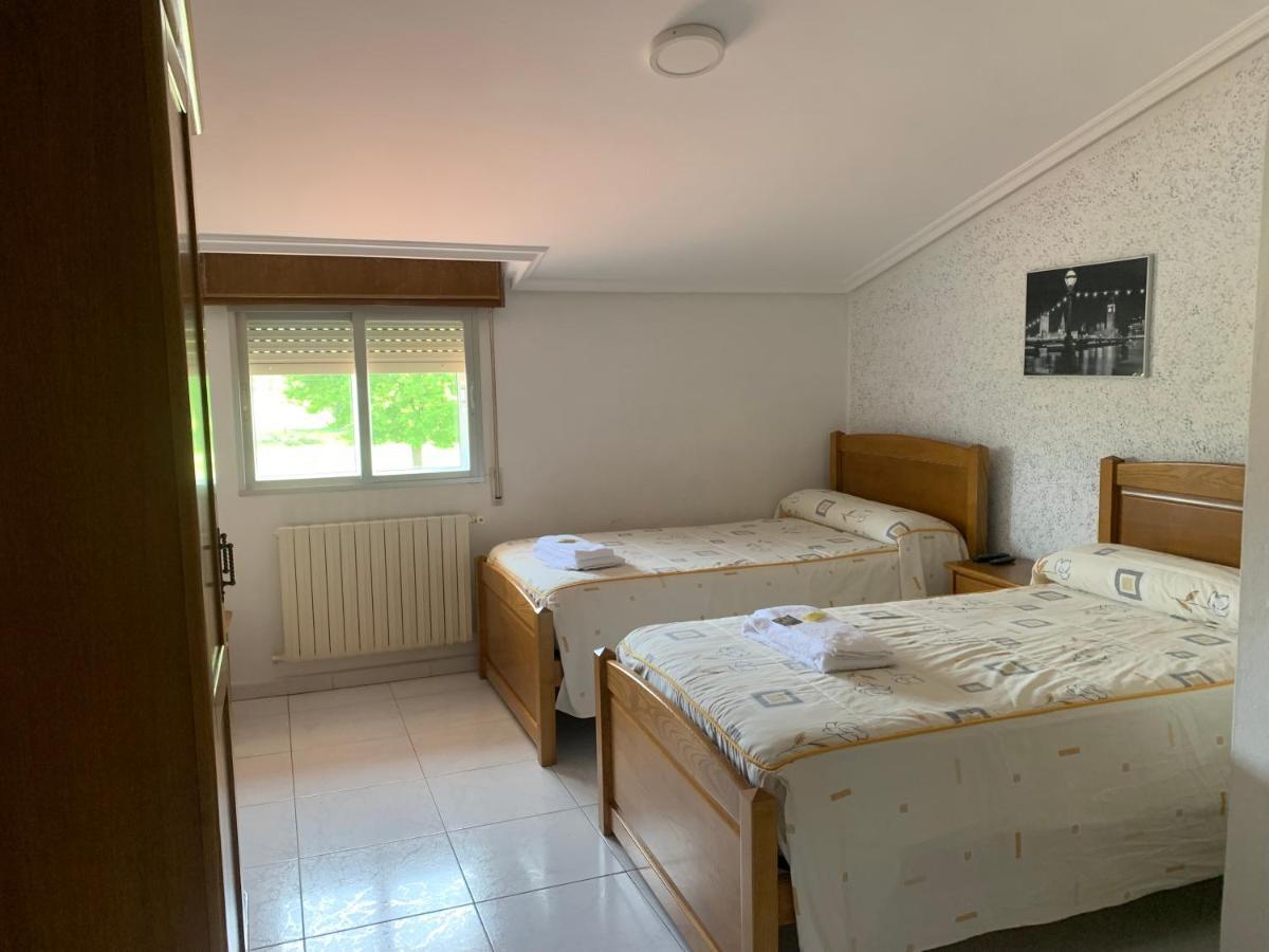Hostal Sequeiros San Ciprián de Viñas المظهر الخارجي الصورة