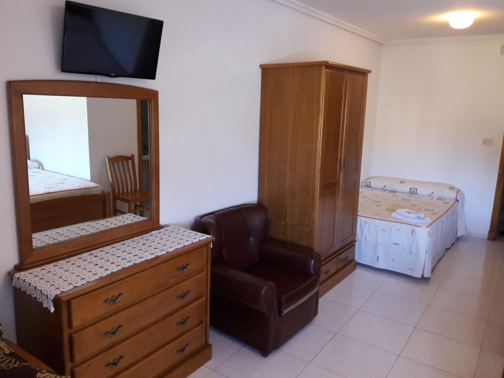 Hostal Sequeiros San Ciprián de Viñas المظهر الخارجي الصورة
