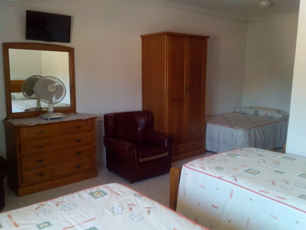 Hostal Sequeiros San Ciprián de Viñas المظهر الخارجي الصورة