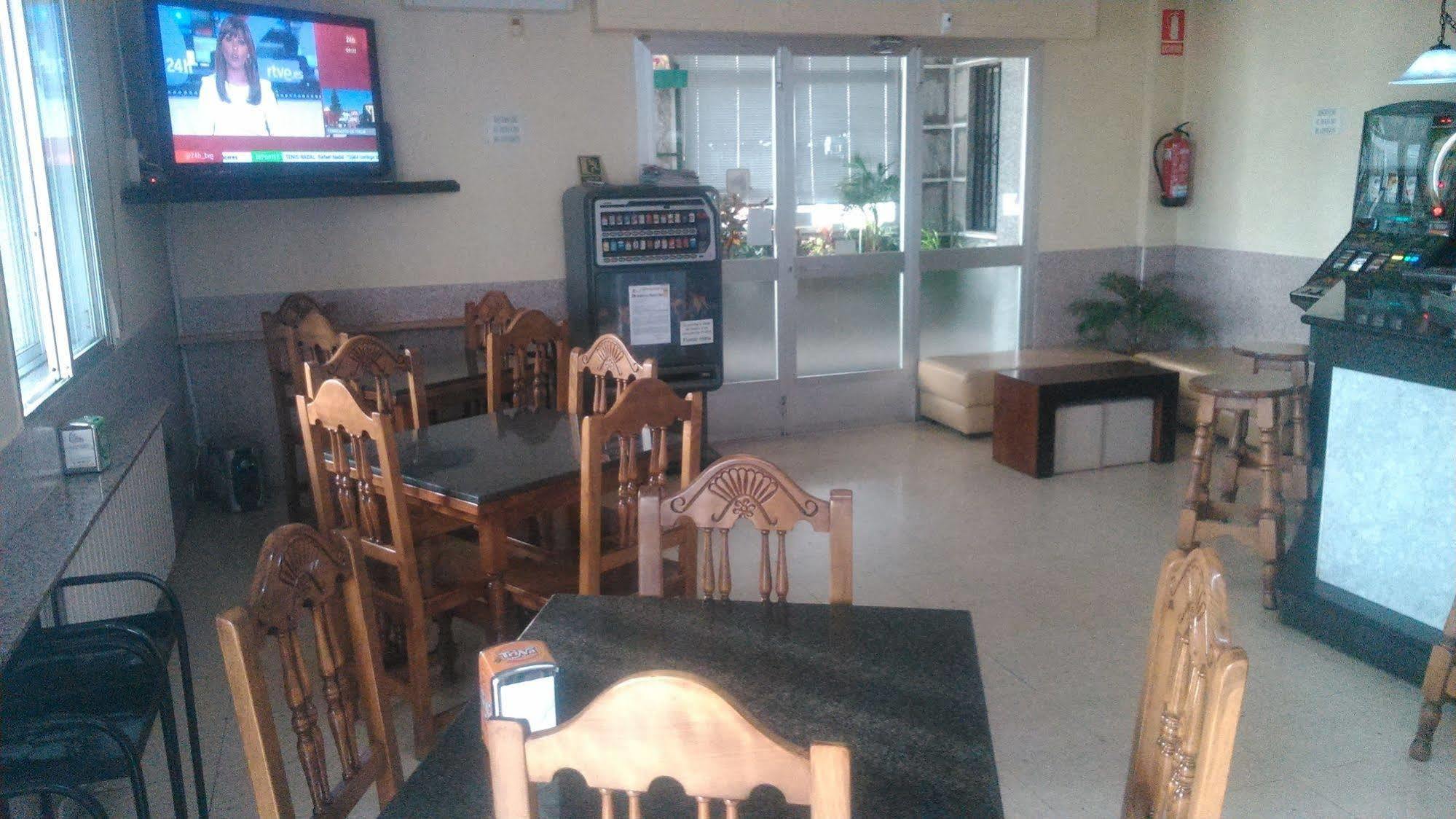 Hostal Sequeiros San Ciprián de Viñas المظهر الخارجي الصورة